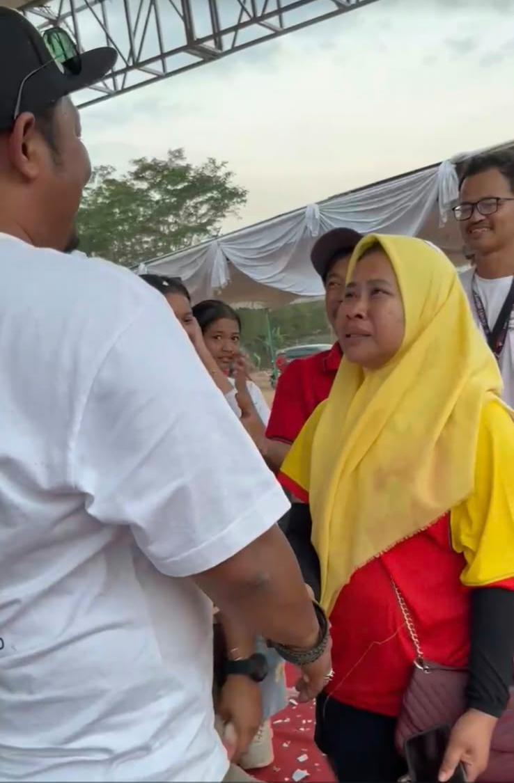 Gebyar Undian HUT RI Bergas Kidul Berakhir Manis, Warga Srumbung Bawa Pulang Honda Beat New