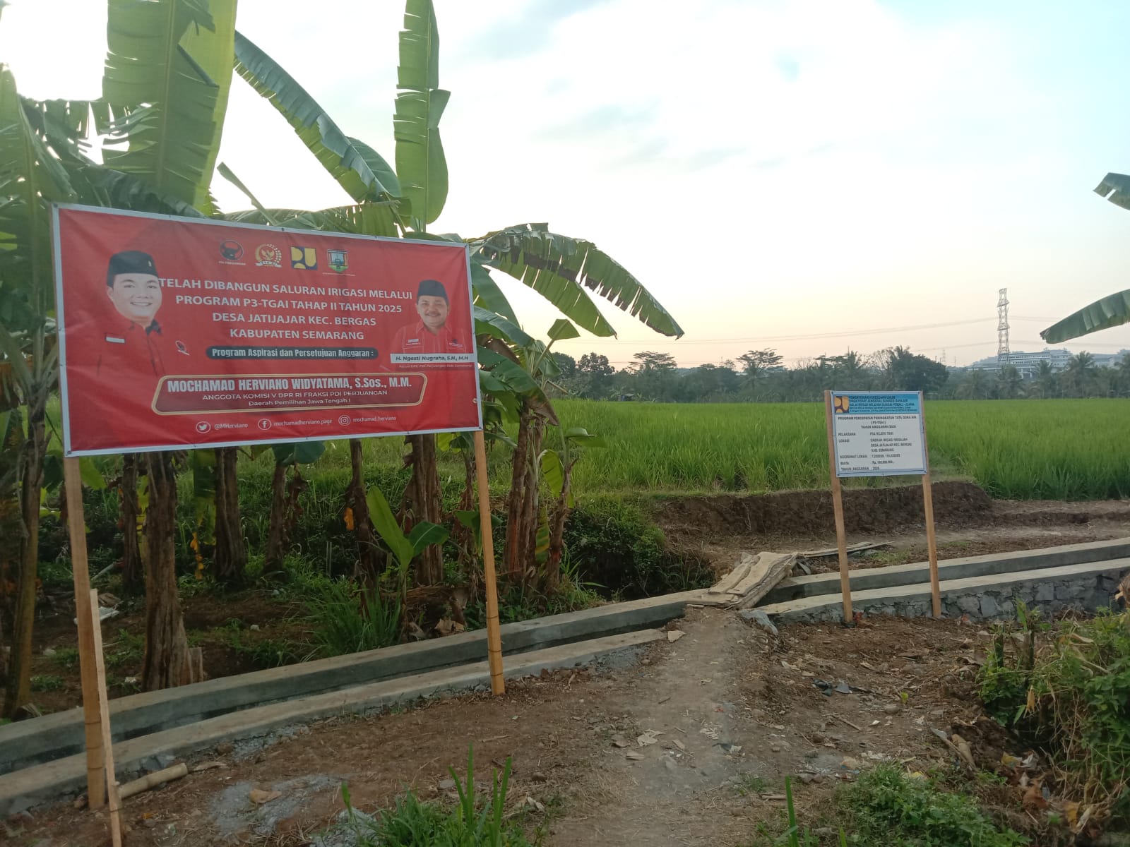 Petani Jatijajar Bergas Sambut Lega Pembangunan Irigasi P3-TGAI Rp195 Juta